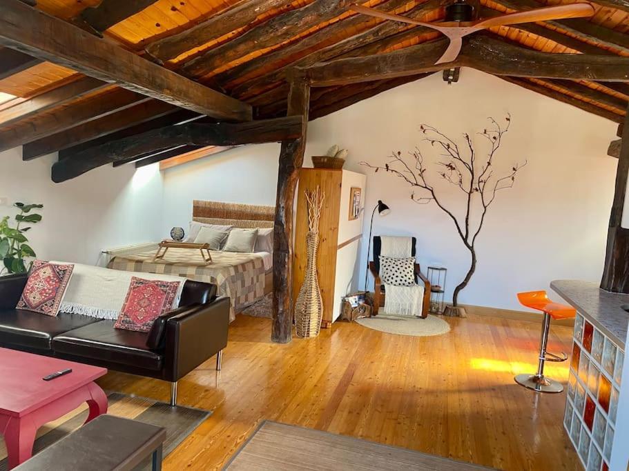 Bilbo Near Atico Rural Con Terraza Apartment Басаури Екстериор снимка