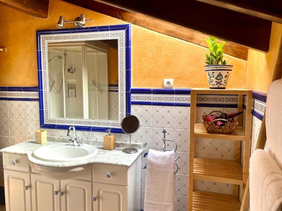 Bilbo Near Atico Rural Con Terraza Apartment Басаури Екстериор снимка