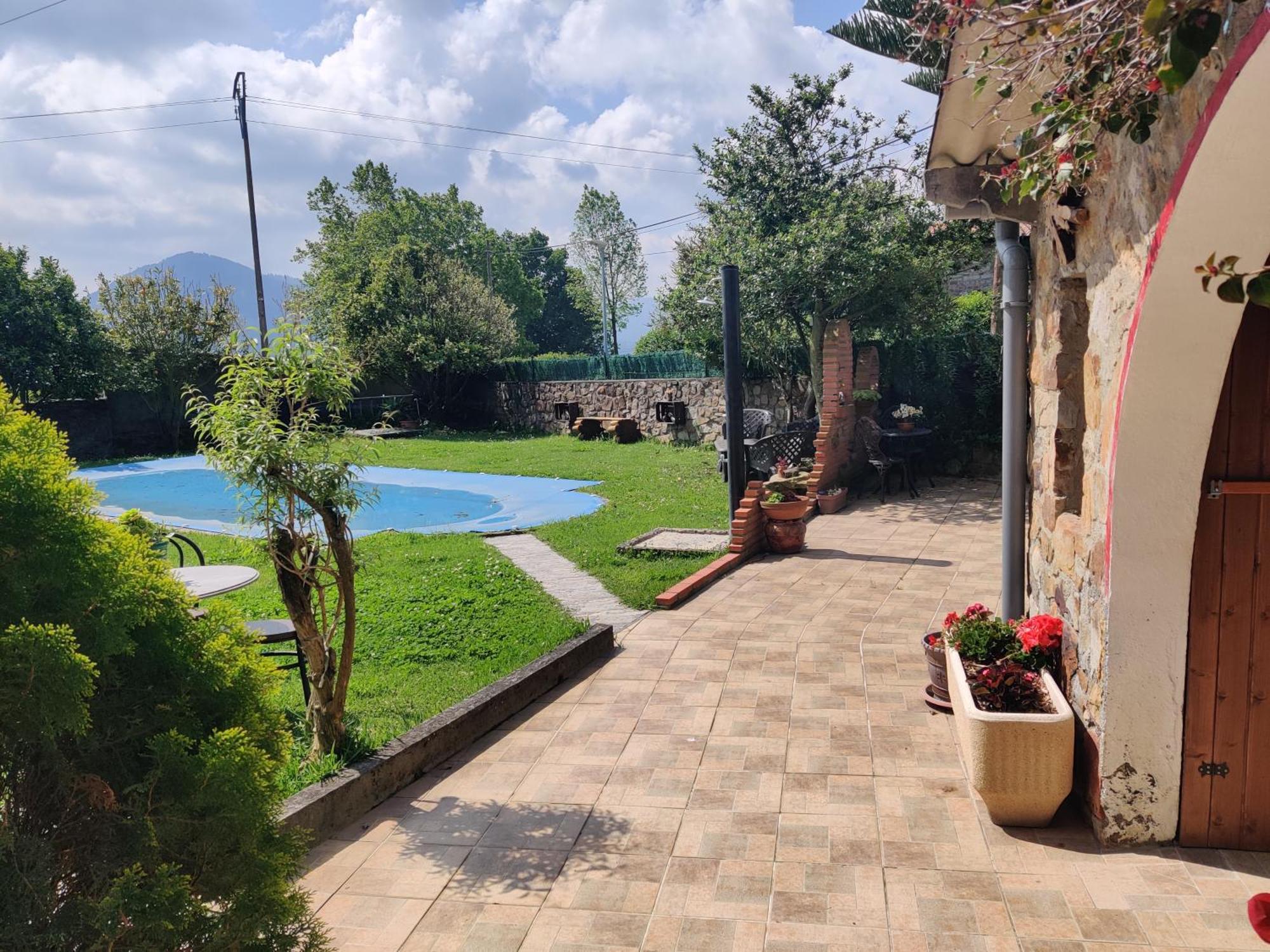 Bilbo Near Atico Rural Con Terraza Apartment Басаури Екстериор снимка